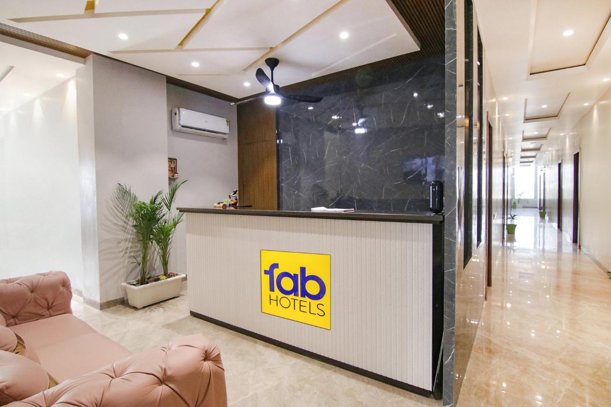 Fabhotel Prime Royal Court Ludhiana Zewnętrze zdjęcie